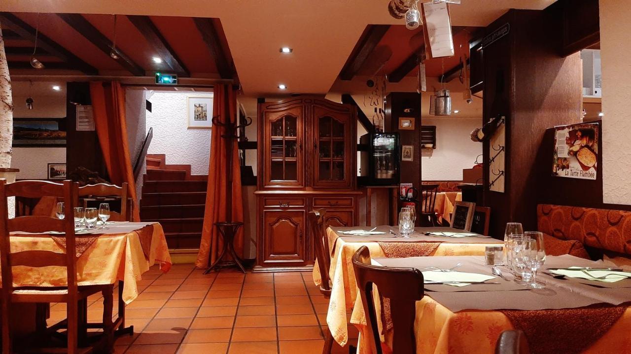 Hotel Restaurant Aux Deux Roses Neuf-Brisach Exterior photo